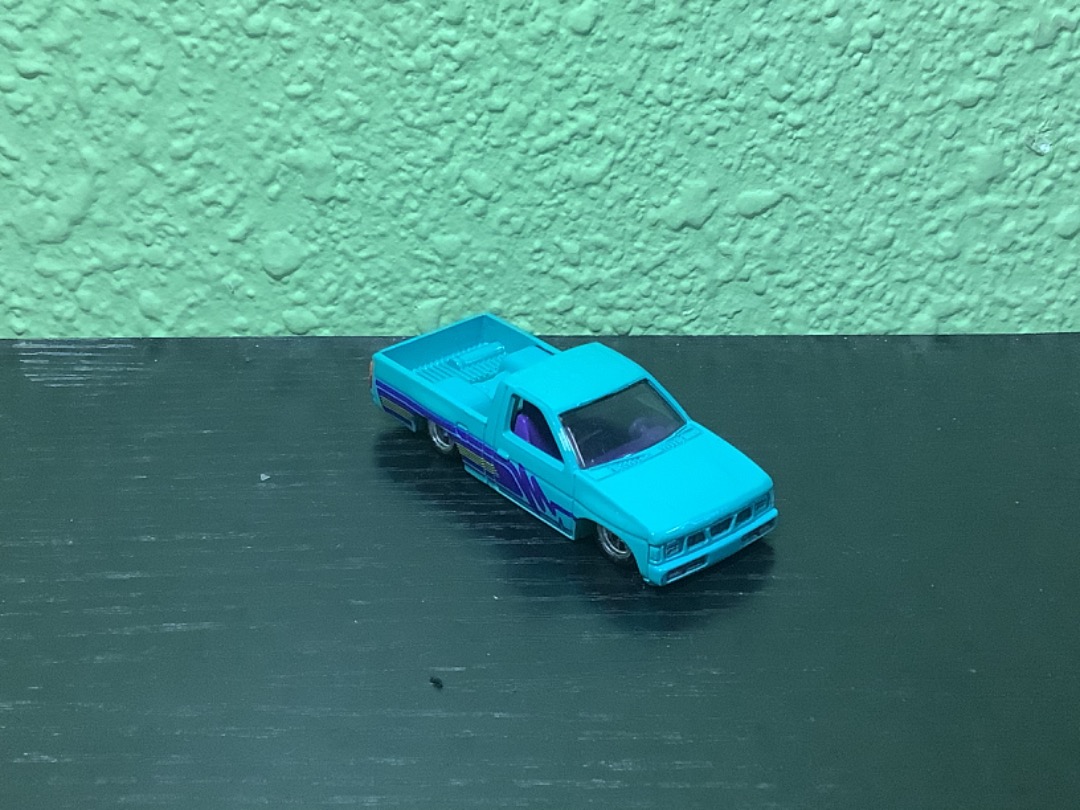 Hot Wheels Premium Cruise Boulevard Nissan Hardbody D Hobbies Toys Toys Games On Carousell