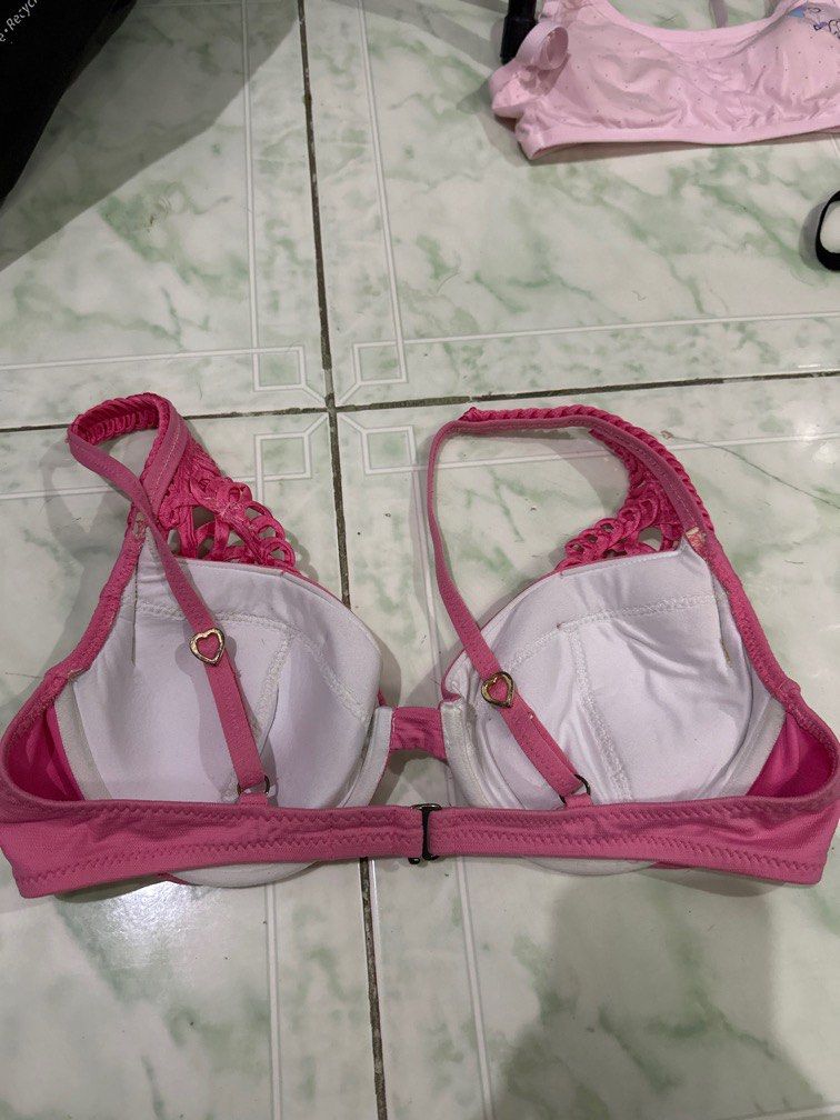 Betsey Johnson Bikini Top Women S Fashion Activewear On Carousell