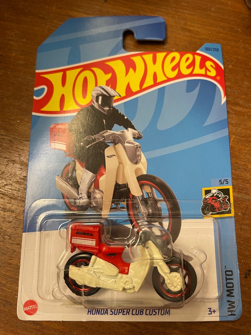 Hot Wheels Honda Supercub Custom Hobbies Toys Toys Games On Carousell