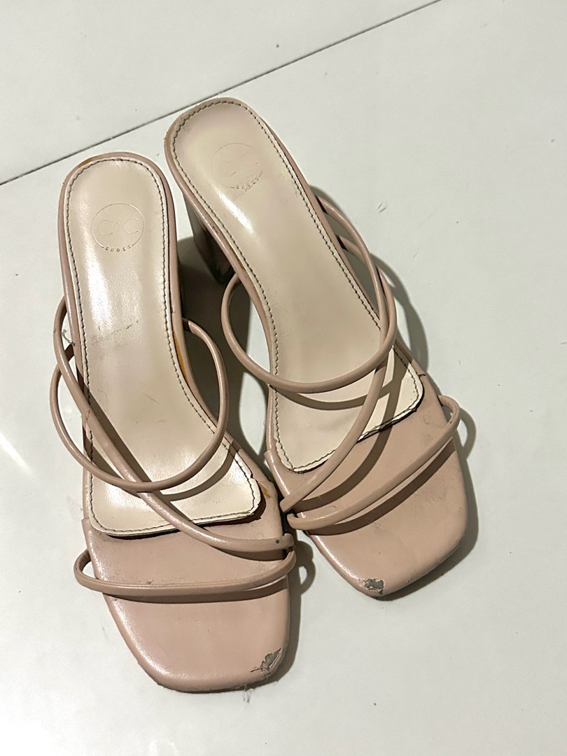 Nude Pink Block Heels Women S Fashion Footwear Heels On Carousell