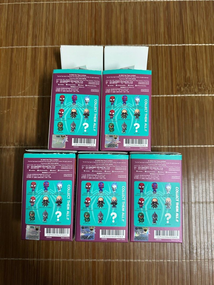 Hot Toys 盲盒 Spider Man Cosbi Bobble head Collection 興趣及遊戲 玩具 遊戲類 Carousell