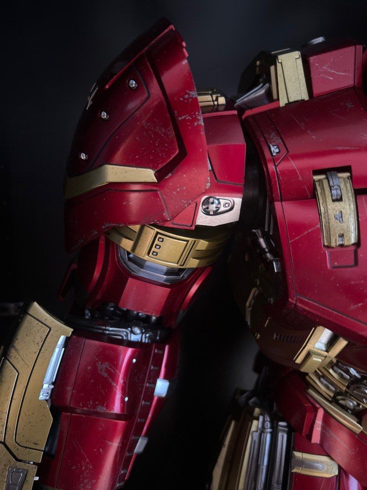 Hot Toys Iron Man Hulkbuster Deluxe Full Set Hobbies Toys Toys Games On Carousell