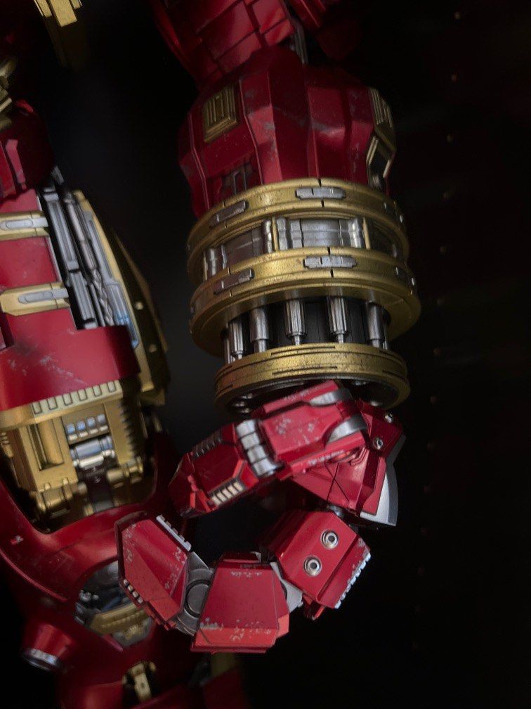 Hot Toys Iron Man Hulkbuster Deluxe Full Set Hobbies Toys Toys Games On Carousell