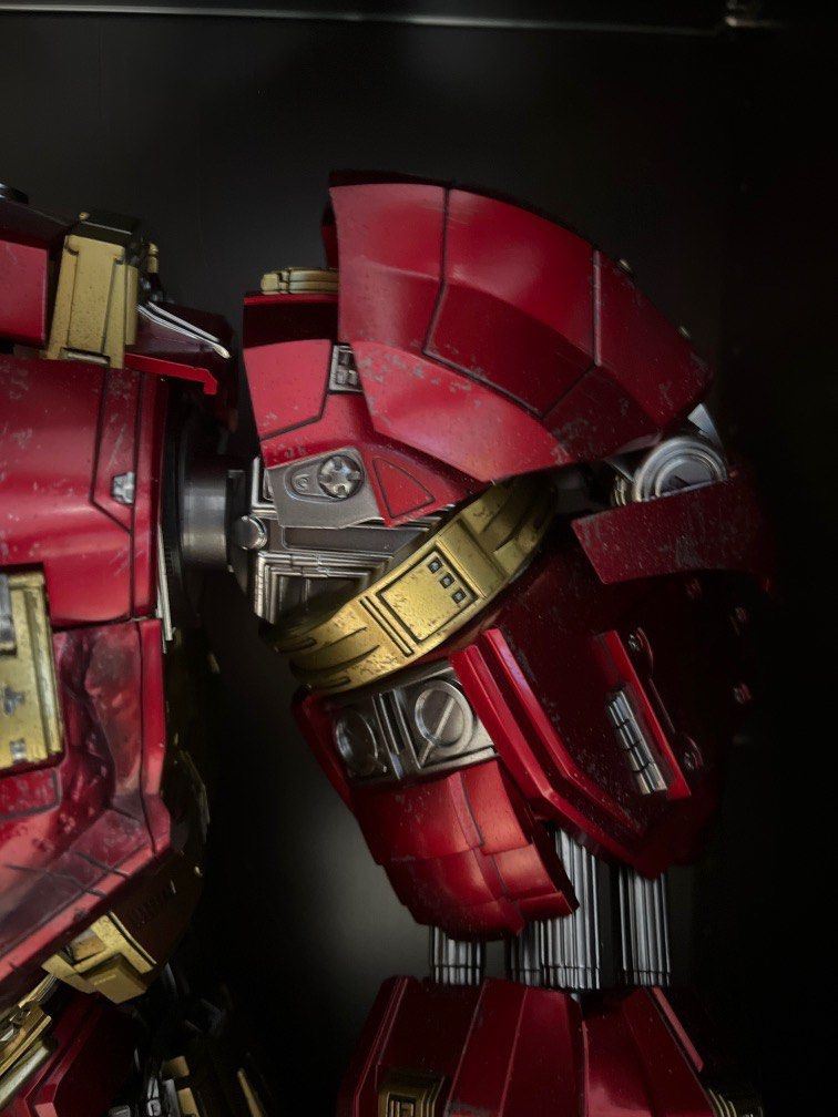 Hot Toys Iron Man Hulkbuster Deluxe Full Set Hobbies Toys Toys Games On Carousell