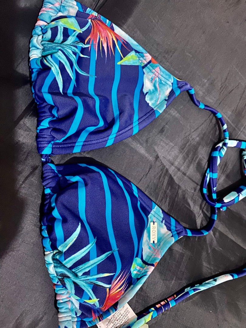Roxy Bikini Set Blue Summer Beach Bali Fesyen Wanita Pakaian Wanita Lainnya Di Carousell