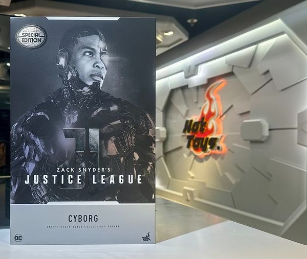Hot Toys TMS057B 1 6 Cyborg with Bonus Part 鋼骨 正義聯盟 興趣及遊戲 玩具 遊戲類 Carousell