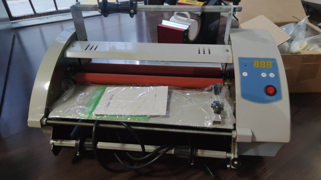 Laminator Hot Roll Lamination Machine Computers Tech Printers Scanners Copiers On Carousell