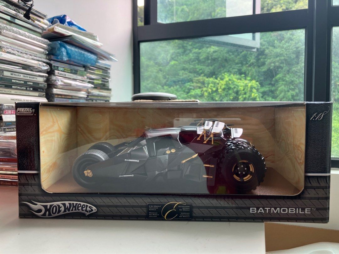 Hot Wheels Batmobile Batman Begins Tumbler Hobbies Toys Collectibles Memorabilia