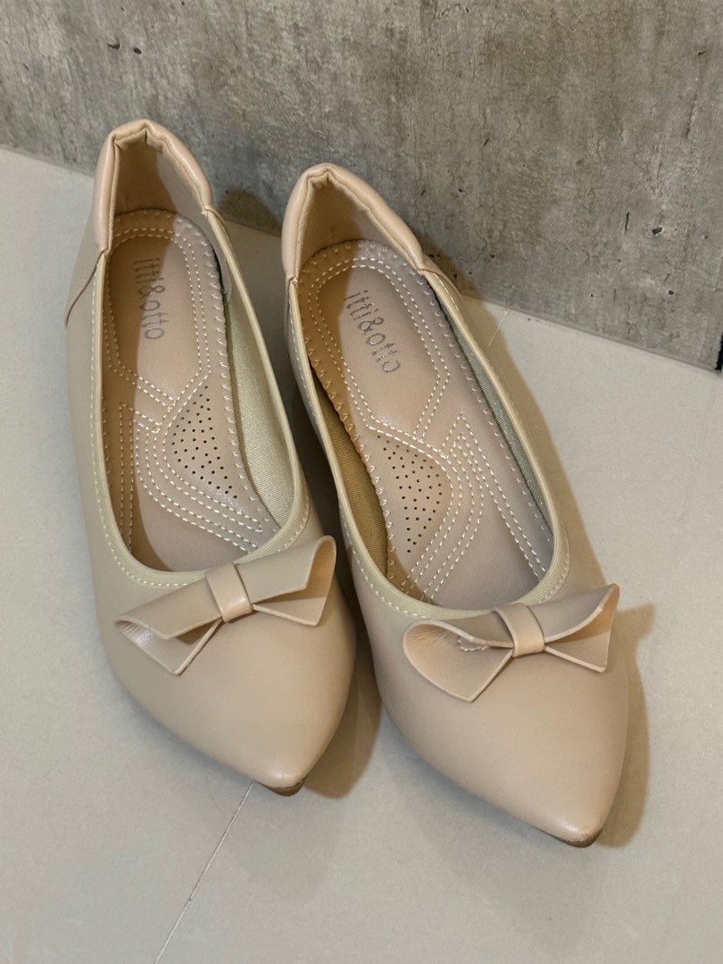 Itti Otto Nude Flats Women S Fashion Footwear Flats On Carousell