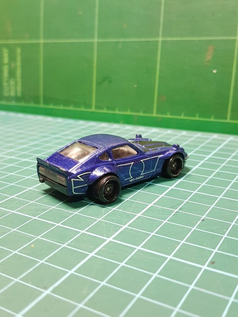 Hot Wheels Datsun Z Loose Hobbies Toys Toys Games On Carousell