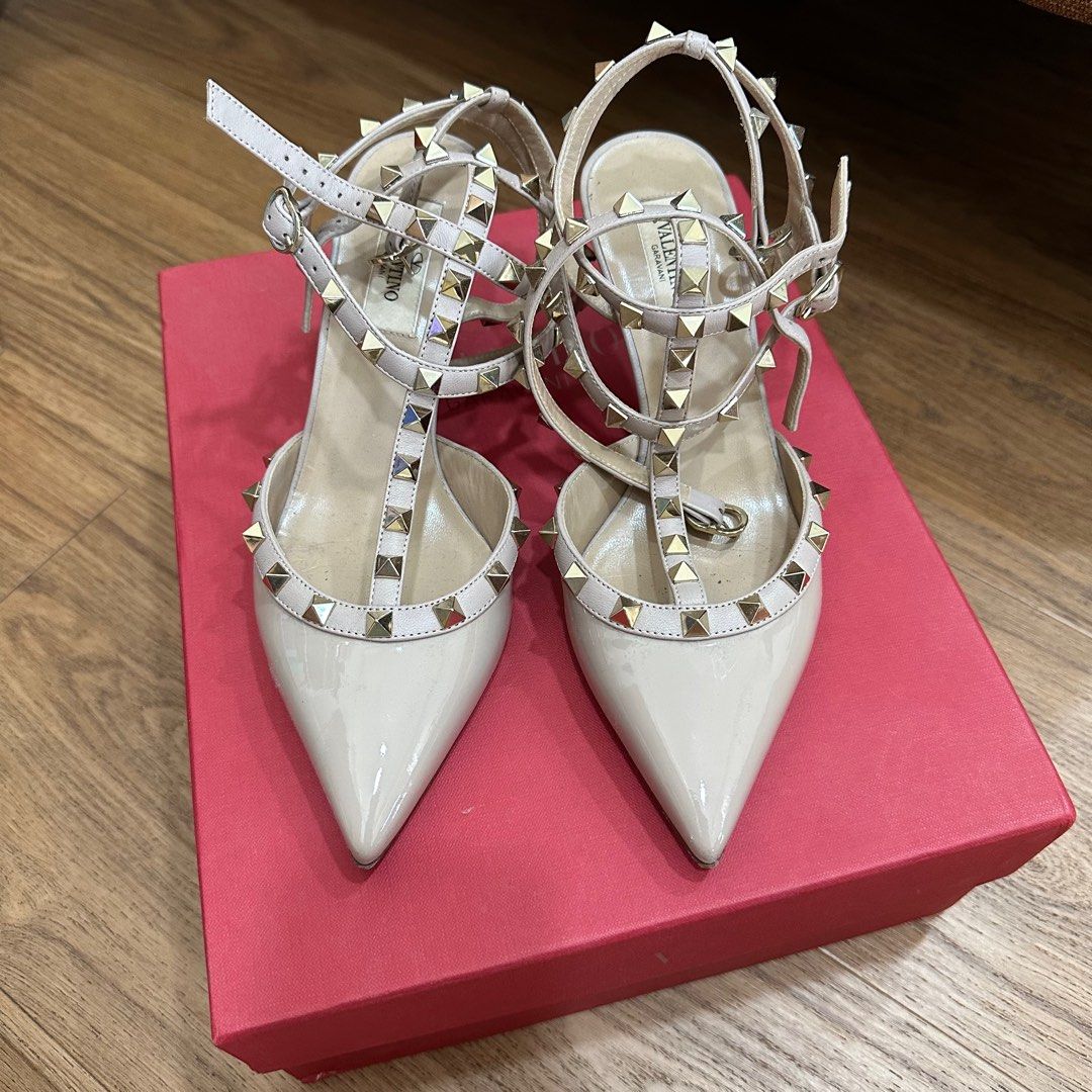 Valentino Kitten Heels Nude Patent Barang Mewah Tas Dompet Di Carousell