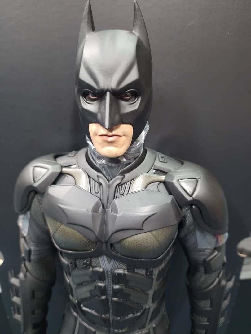 Hot Toys Dark Knight Rises Scale Qs Hobbies Toys Toys Games On Carousell