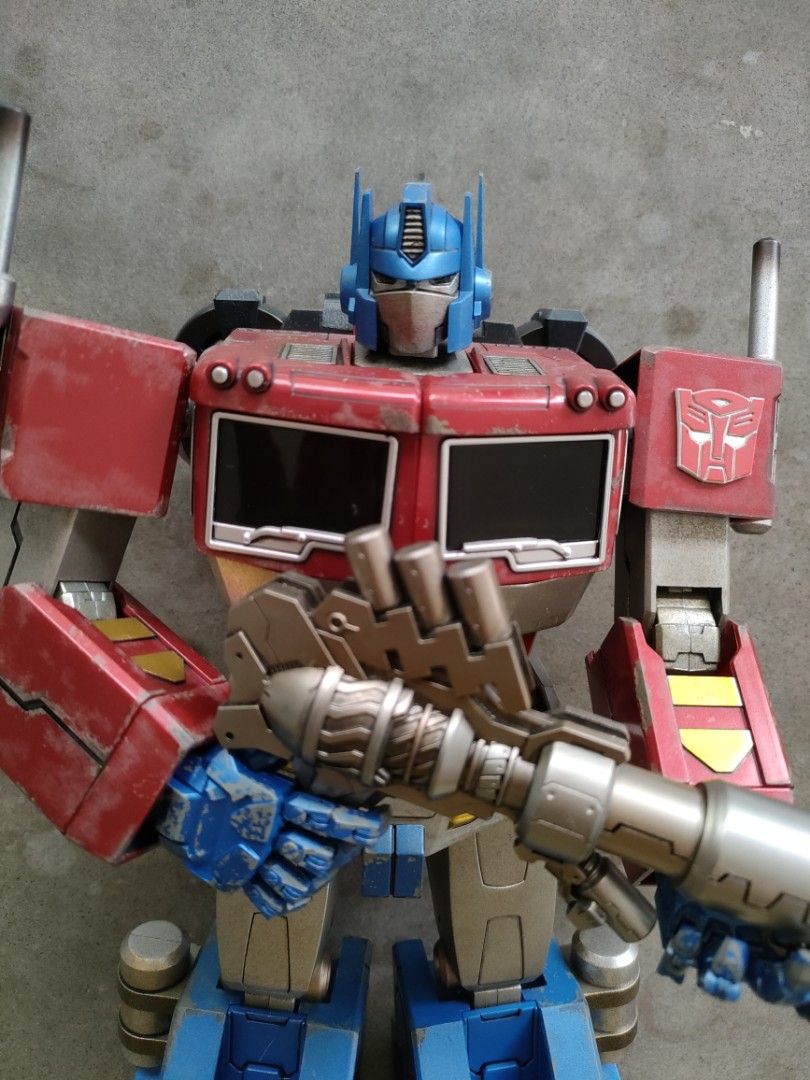 Hot Toys Transformers Optimus Prime Starscream Version Hobbies Toys Toys Games On Carousell