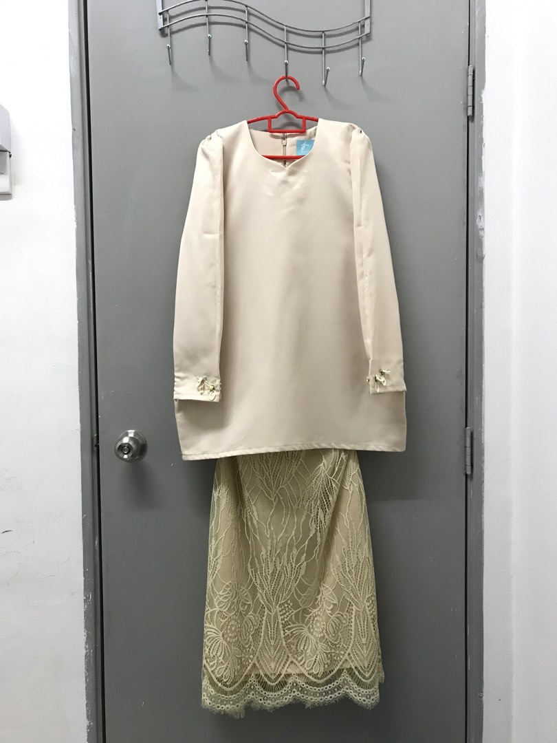 Jannahnoe Fyeona Kurung In Nude Women S Fashion Muslimah Fashion