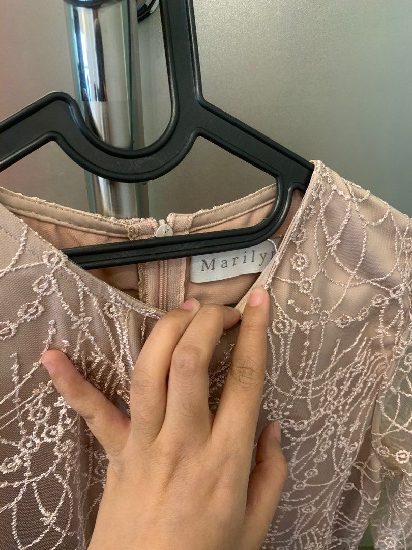 Nude Dress Marlyn Fesyen Wanita Pakaian Wanita Gaun Rok Di Carousell
