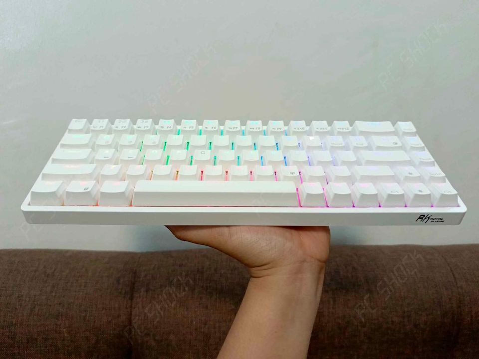 ROYAL KLUDGE RKG68 HOT SWAPABLE MECHANICAL KEYBOARD WHITE B NEW Computers Tech Parts