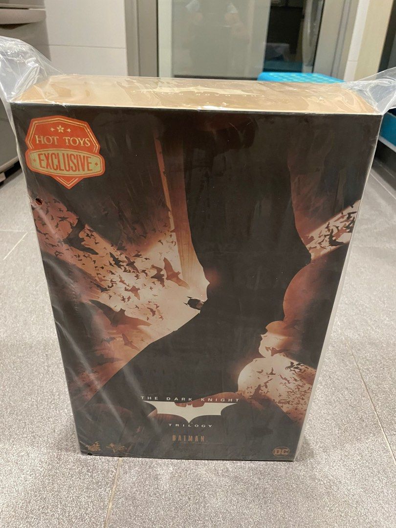 Hot Toys Mms Batman Begins Misb Hobbies Toys Toys Games On Carousell