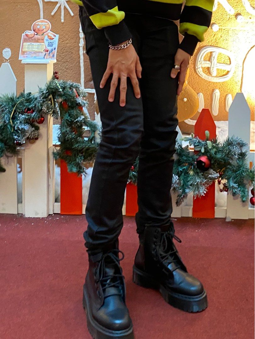 Naked Famous Skinny Guy Waxed Denim Low Rise Men S Fashion Bottoms