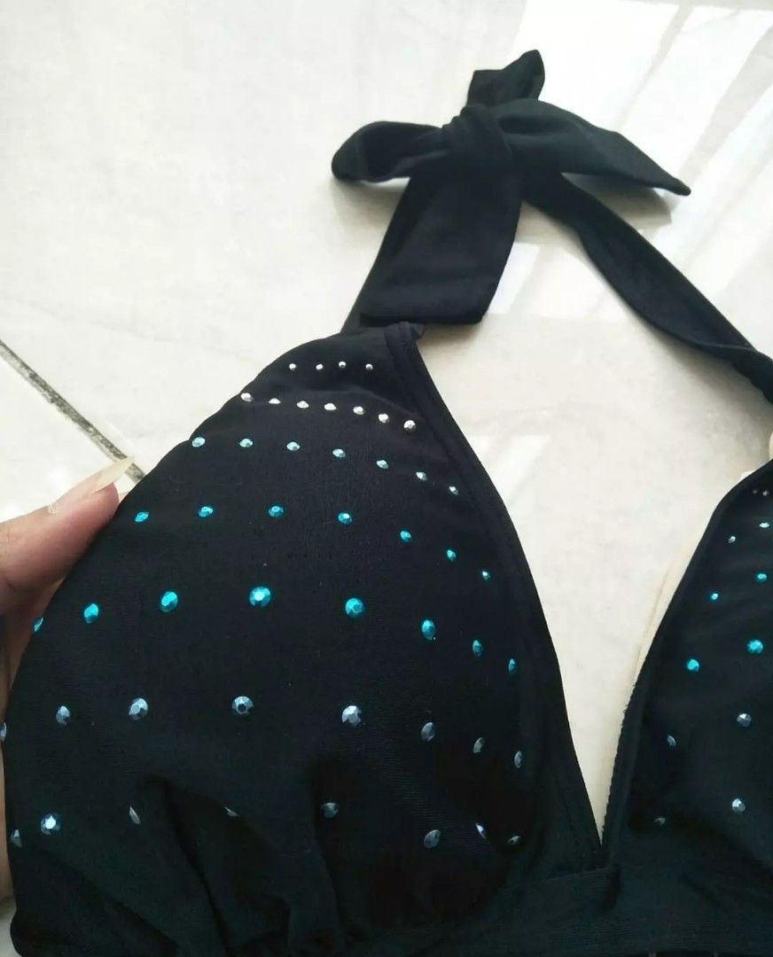 One Set Bikini Swimsuit Baju Renang Olah Raga Baju Olahraga Di