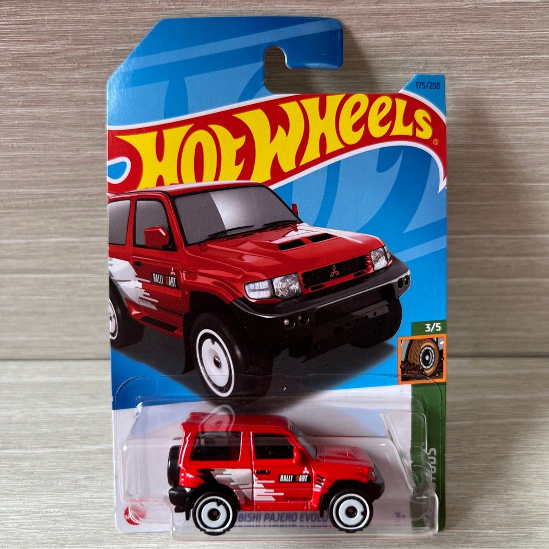 Hot Wheels Hotwheels MUD STUDS MITSUBISHI PAJERO EVOLUTION 興趣及遊戲 玩具