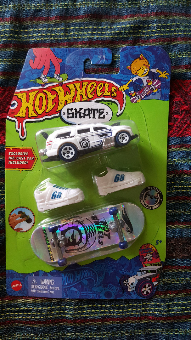 Hot Wheels Skate And Car Nitro Tailgater Hobbies Toys Toys Games On Carousell