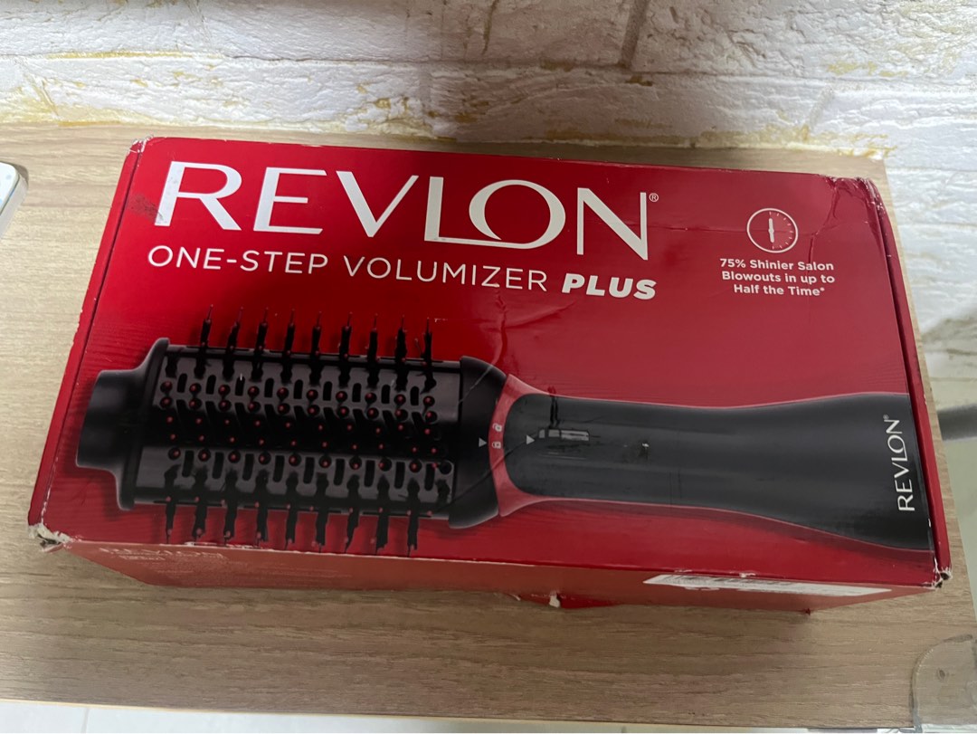 Revlon One Step Volumizer PLUS 2 0 Hair Dryer And Hot Air Brush Beauty Personal Care Hair On