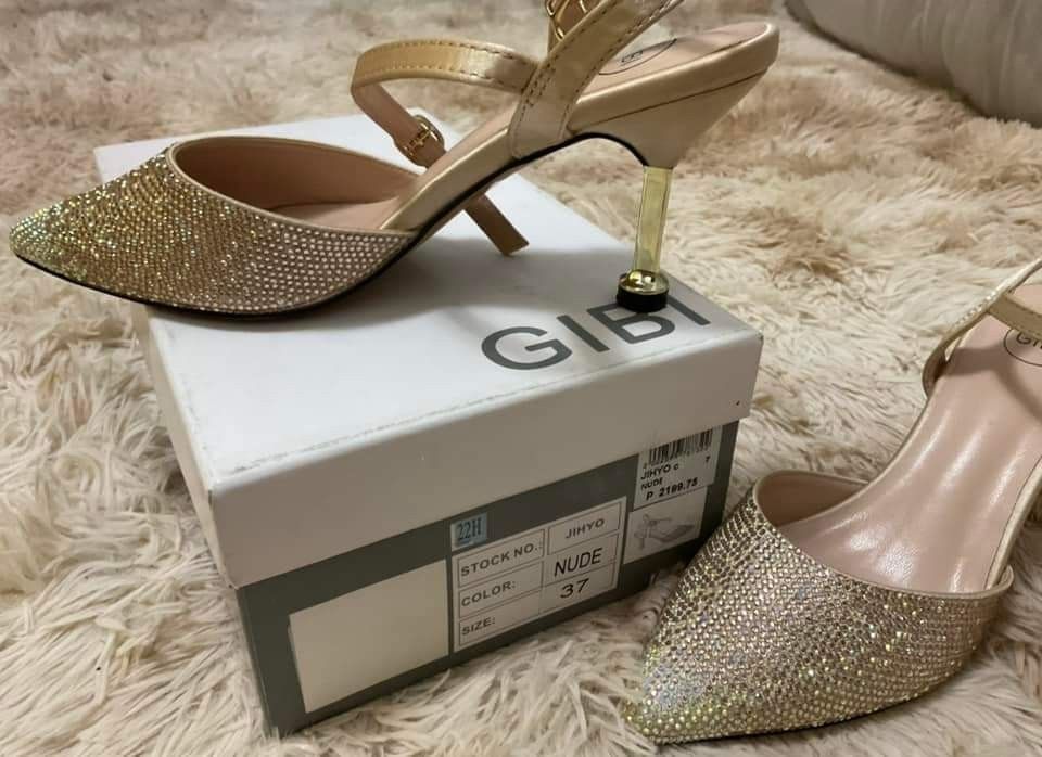 Gibi Jihyo Nude Sandals Women S Fashion Footwear Heels On Carousell