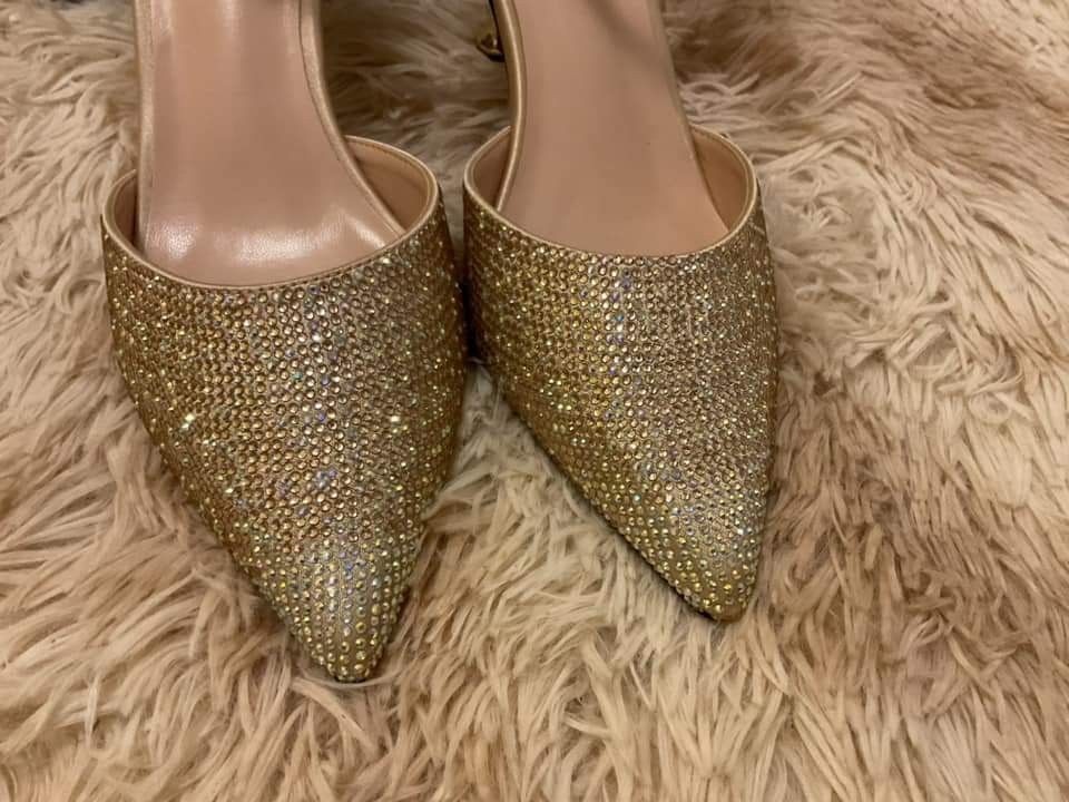 Gibi Jihyo Nude Sandals Women S Fashion Footwear Heels On Carousell