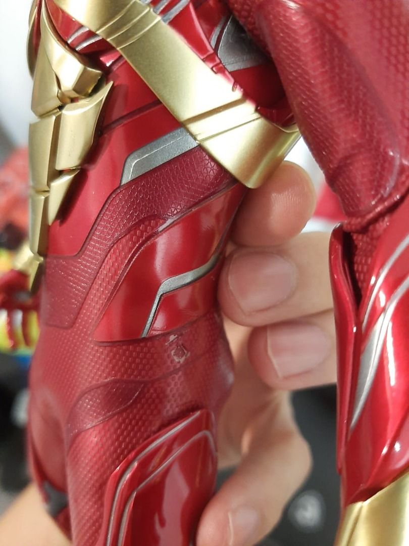 Hot Toys Video Game Masterpiece Vgm Marvel Spider Man Ps Spider Man Iron Spider Armor