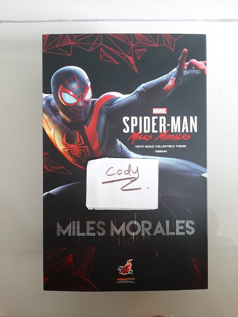 Hot Toys Video Game Masterpiece Marvel Comics Spider Man Miles Morales Scale Posable
