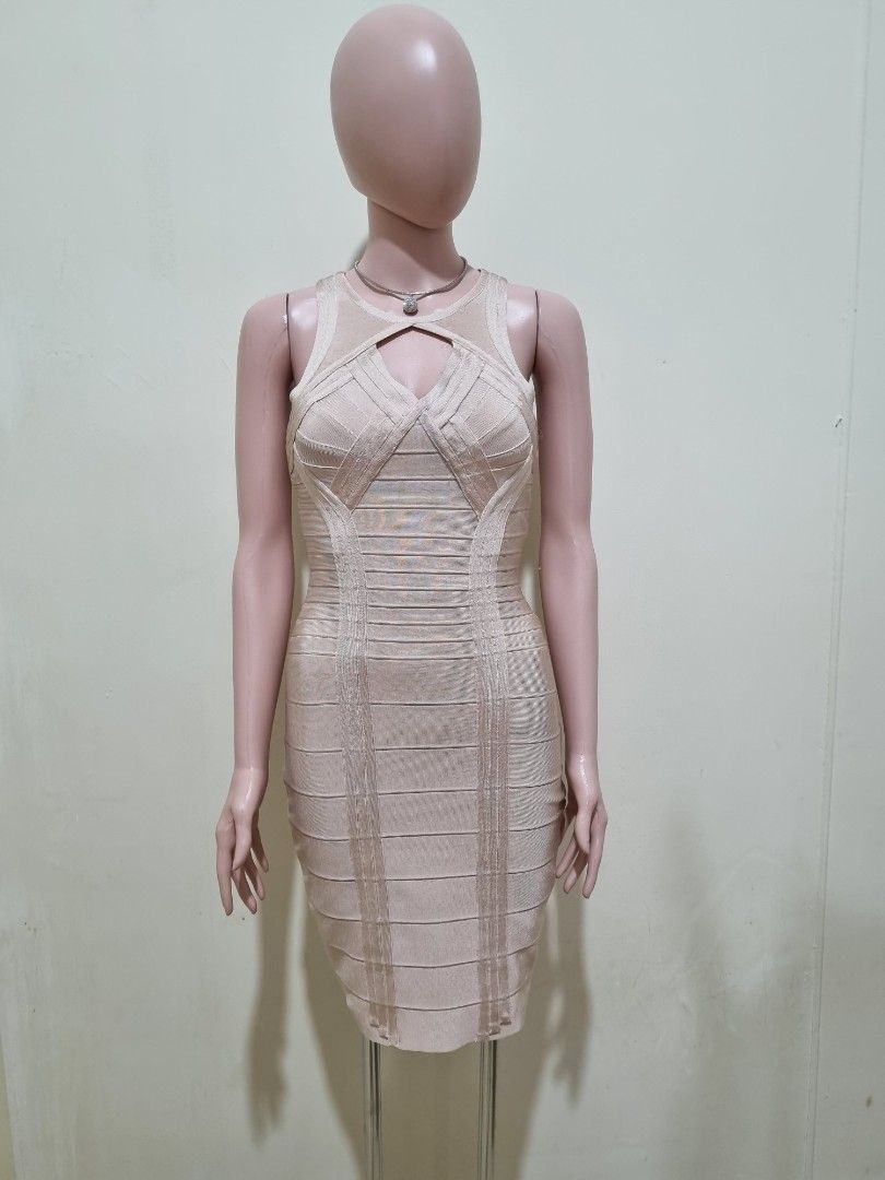 Mididress Nude Looks Like Herve Leger Fesyen Wanita Pakaian Wanita