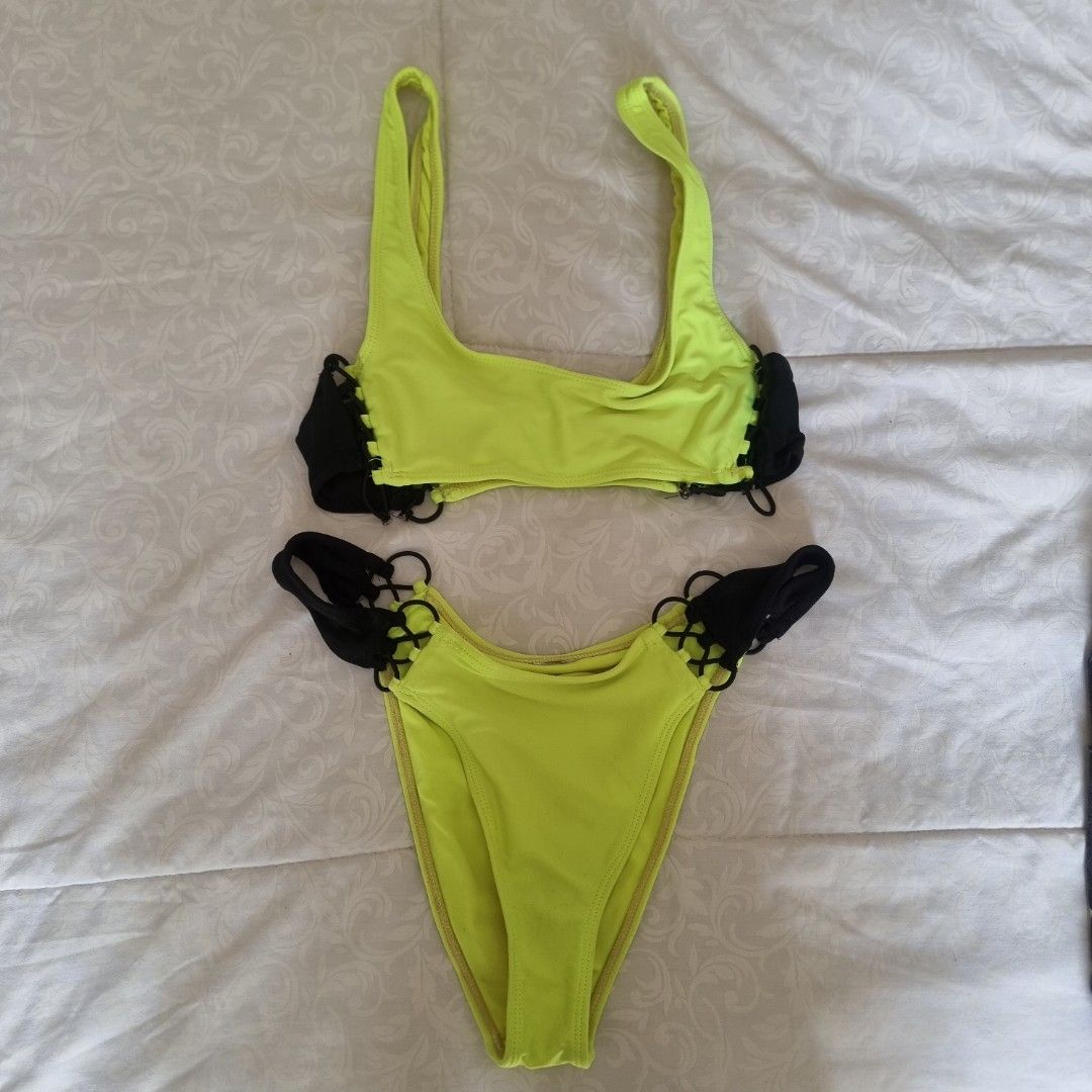Forever Bikini Fesyen Wanita Pakaian Wanita Lainnya Di Carousell