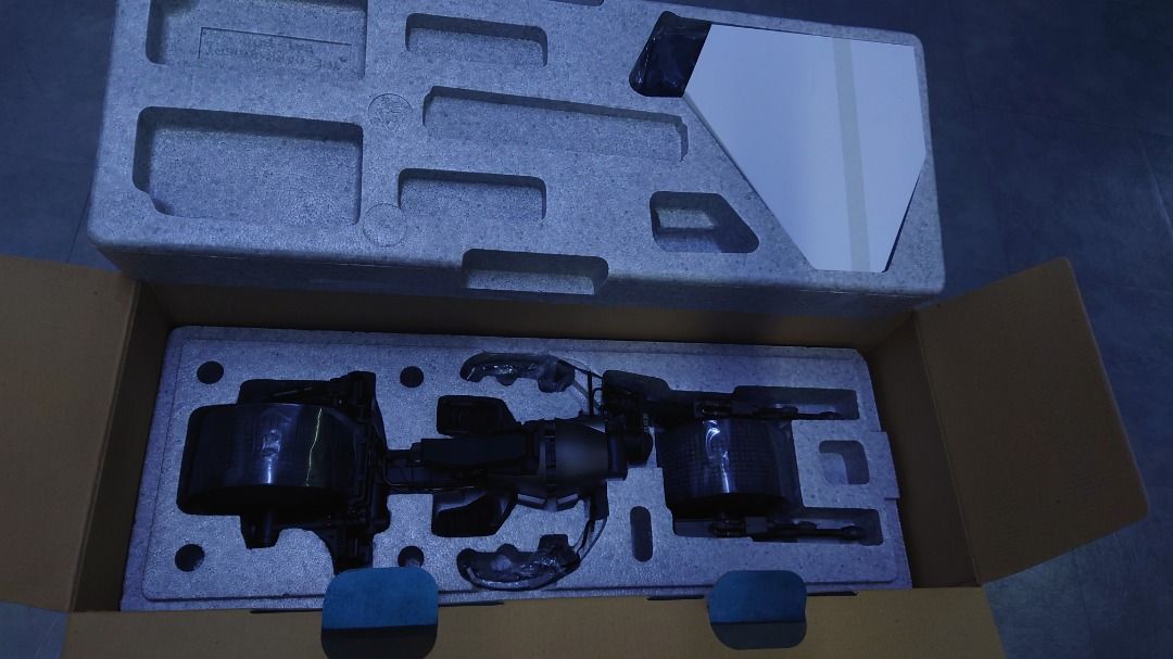 Hottoys MMS70 1 6 The Batman Bat pod 初版 Hot Toys 1 6 1比6 Dark Knight Rises 小丑 蝙蝠俠 Batman Bruce