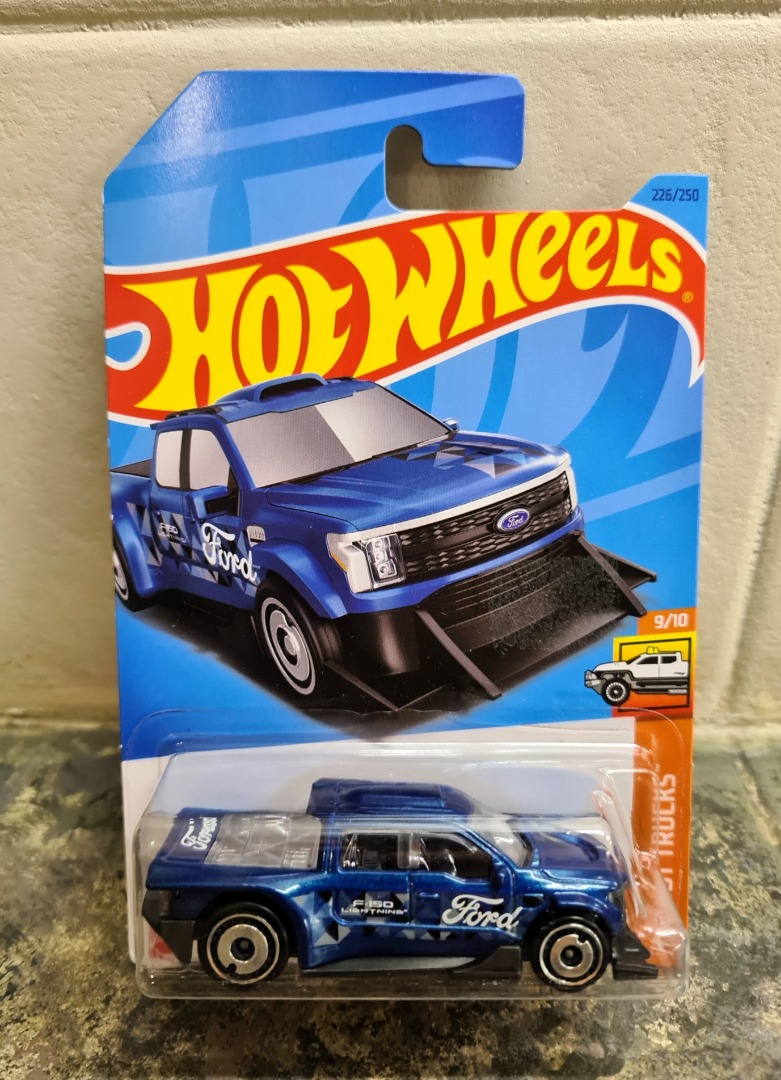 Ford F Lightning Custom Hot Wheels Hw Hot Trucks Series Hobbies Toys Toys Games