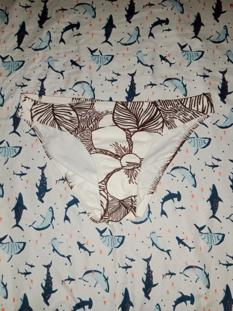 Roxy And Marks Spencer Bikini Bottoms Piece Set Women S Fashion