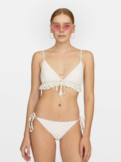 STRADIVARIUS BIKINI BOTTOM Fesyen Wanita Pakaian Wanita Bawahan Di