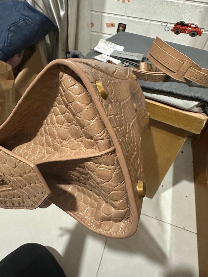 Balenciaga Small Neo Classic Croco Nude Barang Mewah Tas Dompet Di