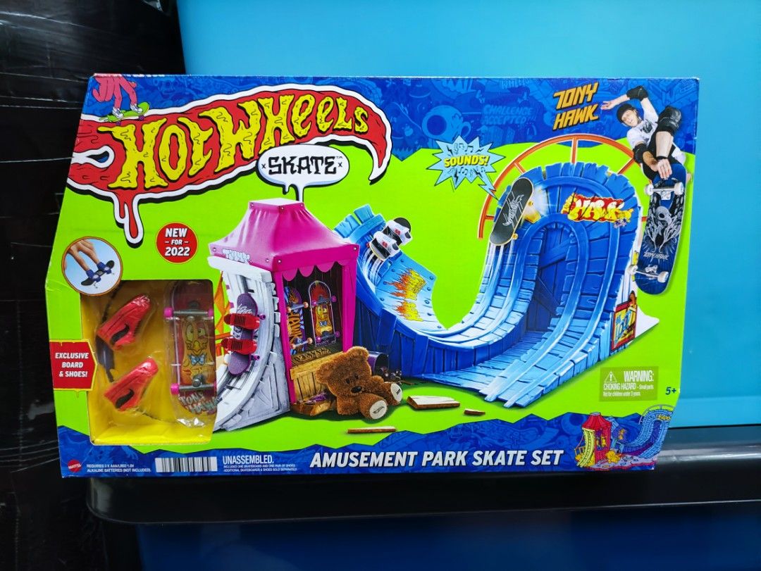 Hot Wheels Amusement Park Skate Set Hobbies Toys Toys Games On Carousell
