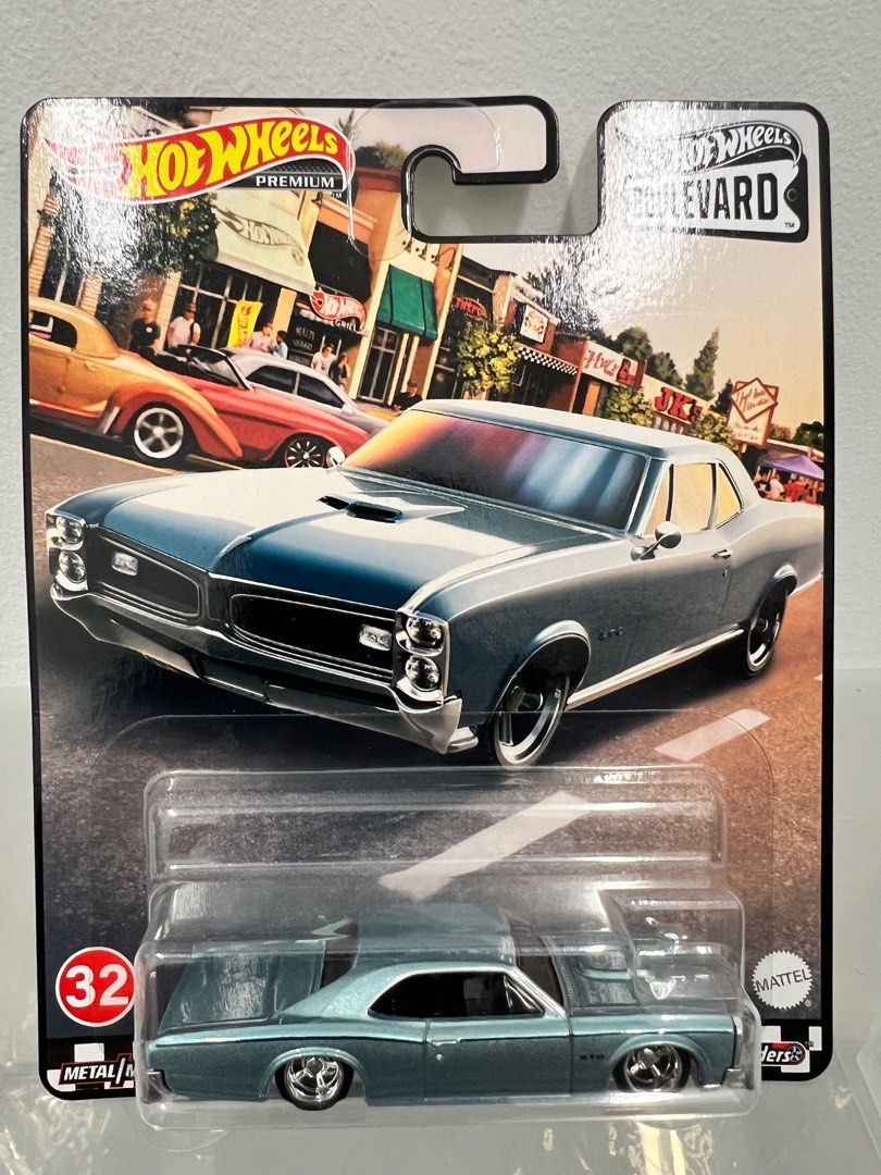 Hot Wheels Boulevard Set Hobbies Toys Toys Games On Carousell
