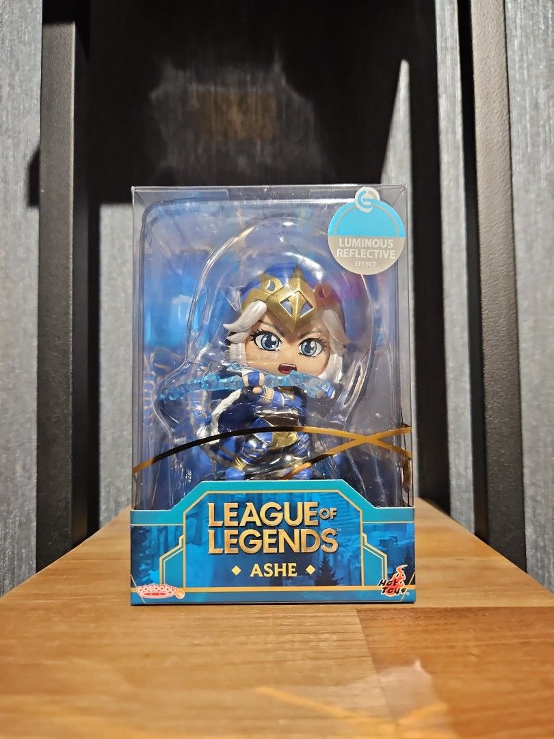 Hot Toys League Of Legends Ashe Luminous Reflective Effect Cosbaby MISB