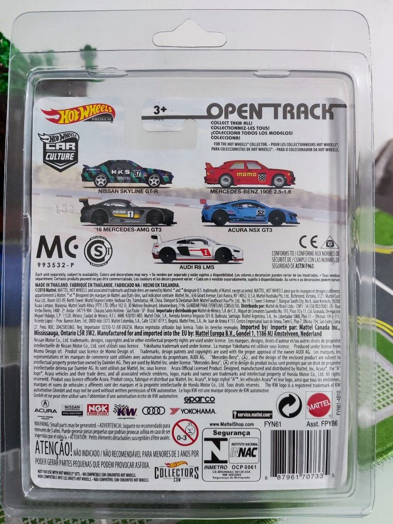 Hot Wheels Open Track Mercedes Benz E Momo Hobbies Toys Toys Games On Carousell