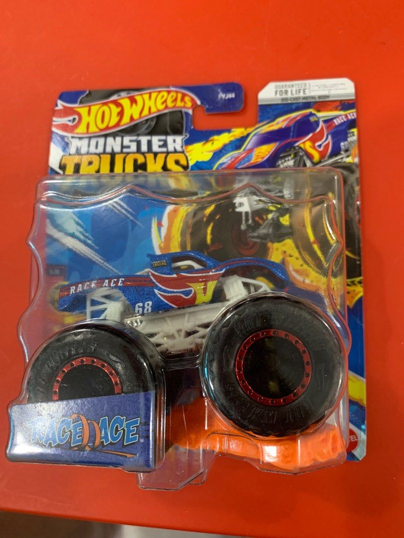 Hot Wheels Monster Trucks Carbonator Xxl Race Ace Will Trash It All