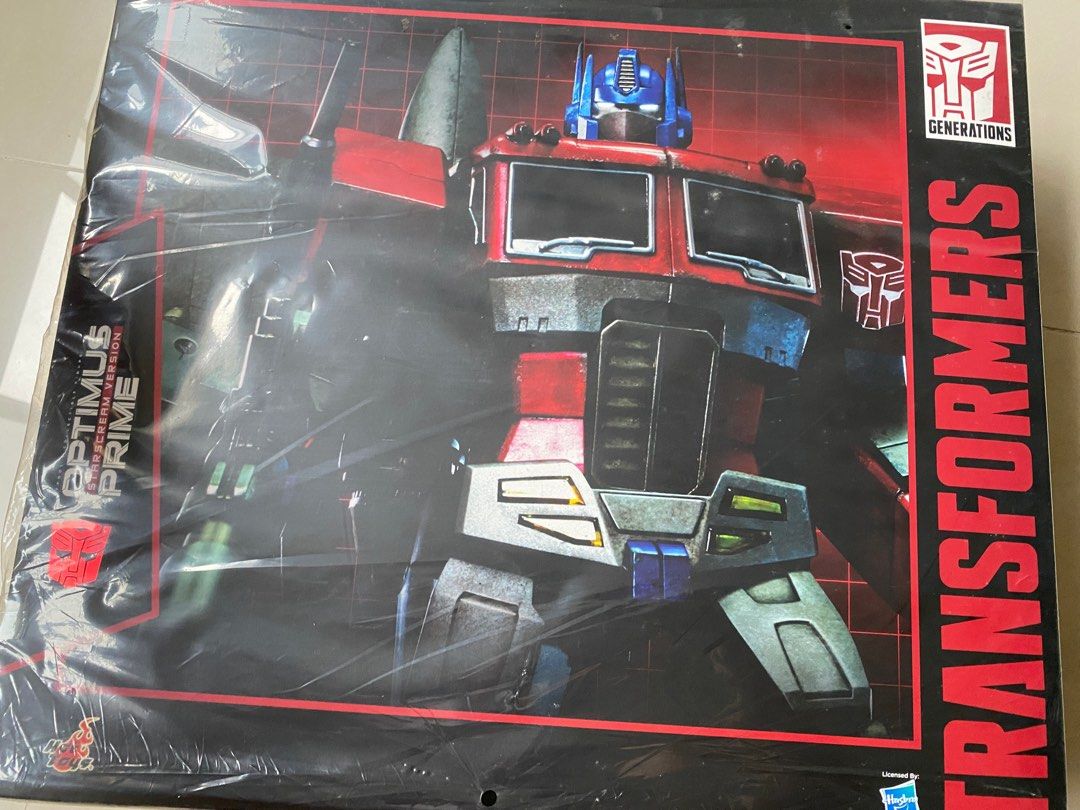 Hot Toys Optimus Prime Starscream Version Tf G Hobbies Toys Toys Games On Carousell