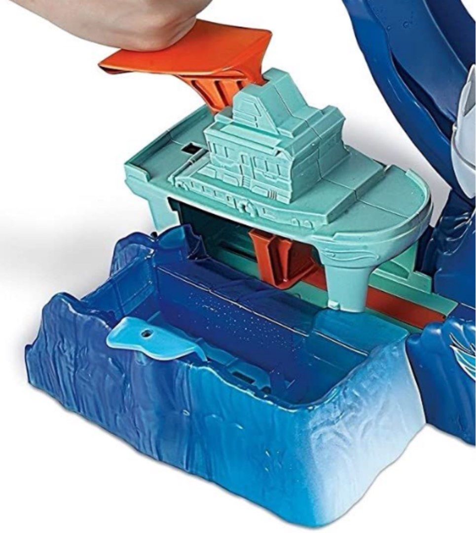 Hot Wheels City Robo Shark Frenzy Play Everything Else On Carousell