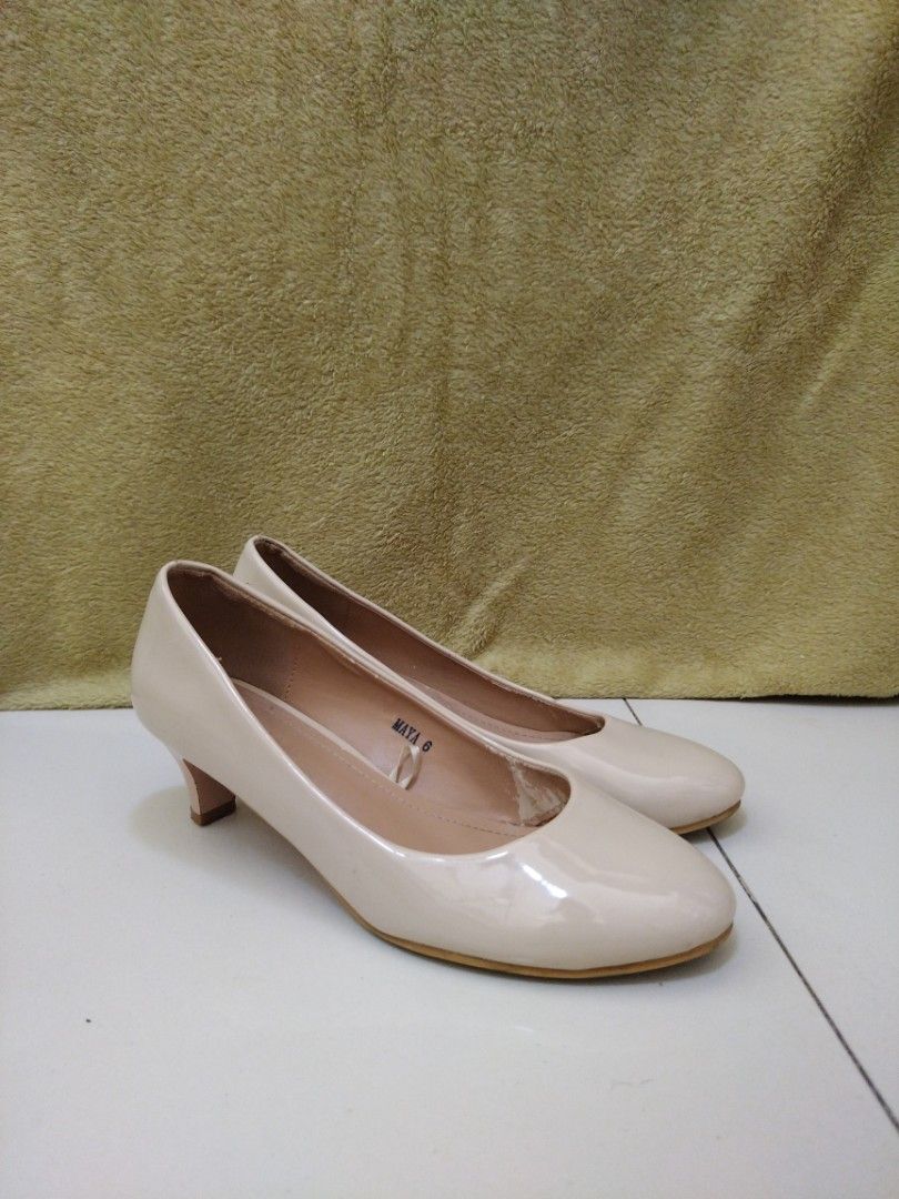 Parisian Nude Heels Women S Fashion Footwear Heels On Carousell