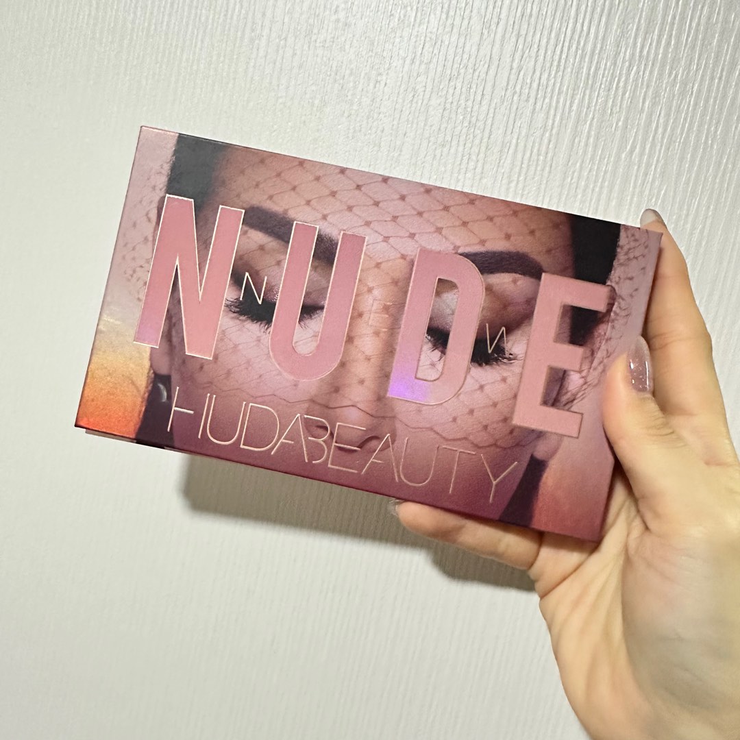 Huda Beauty Nude Eyeshadow Palette Beauty Personal Care Face