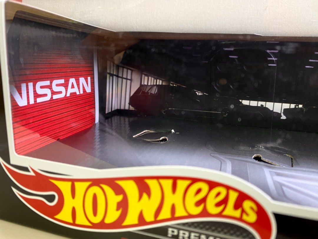 Hot Wheels Newly Loose Nissan Skyline Gt R Diorama Premium R R R Retro Rig Hobbies Toys