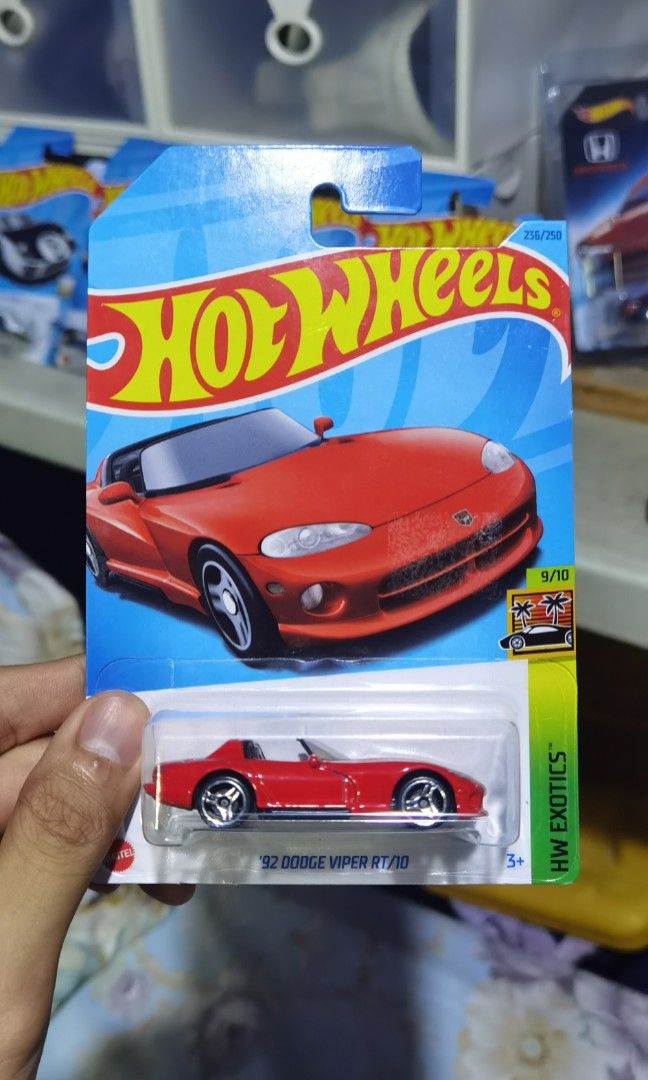 Hot Wheels 92 Dodge Viper Hobbies Toys Toys Games On Carousell