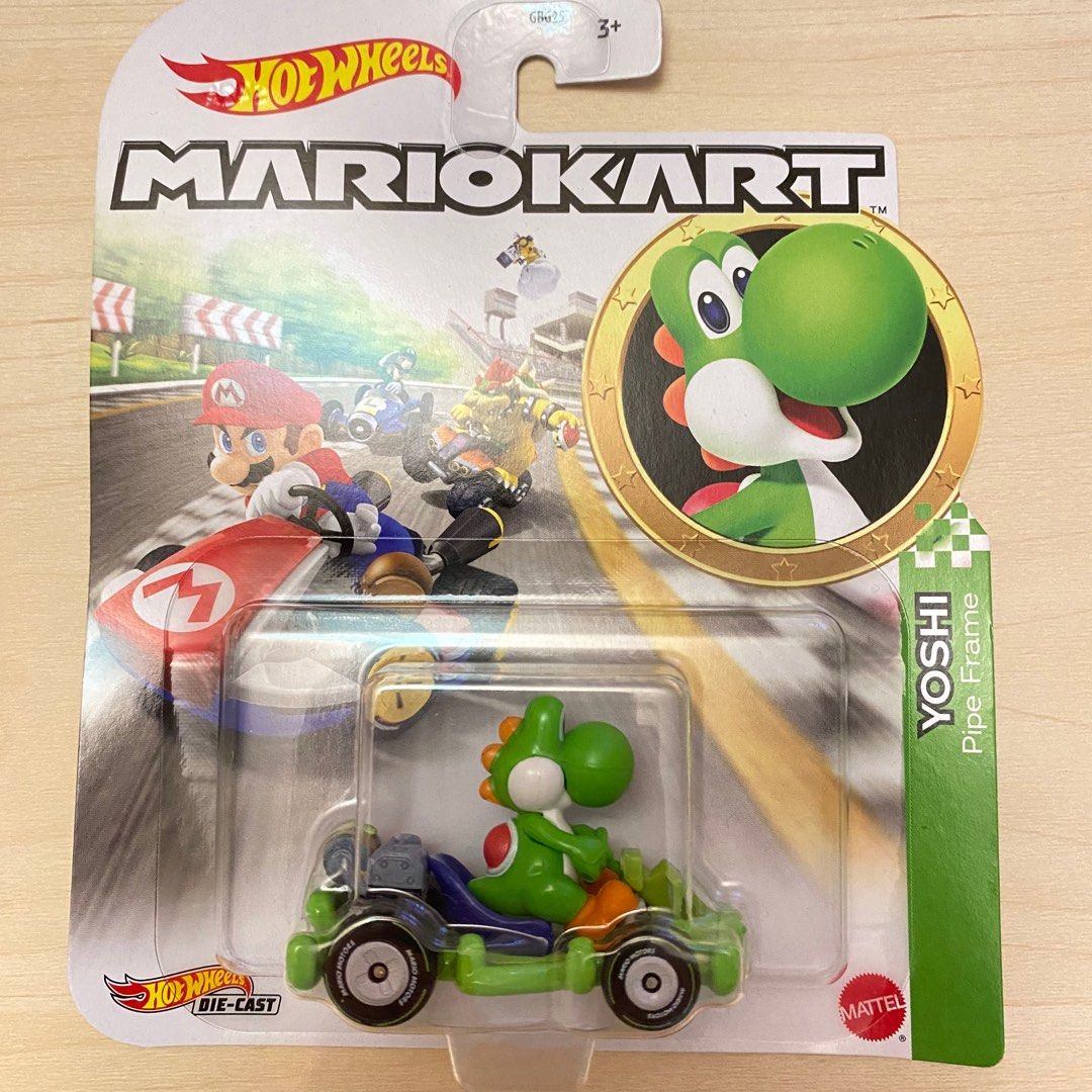Hot Wheels Mario Kart Yoshi Pipe Frame 興趣及遊戲 玩具 遊戲類 Carousell