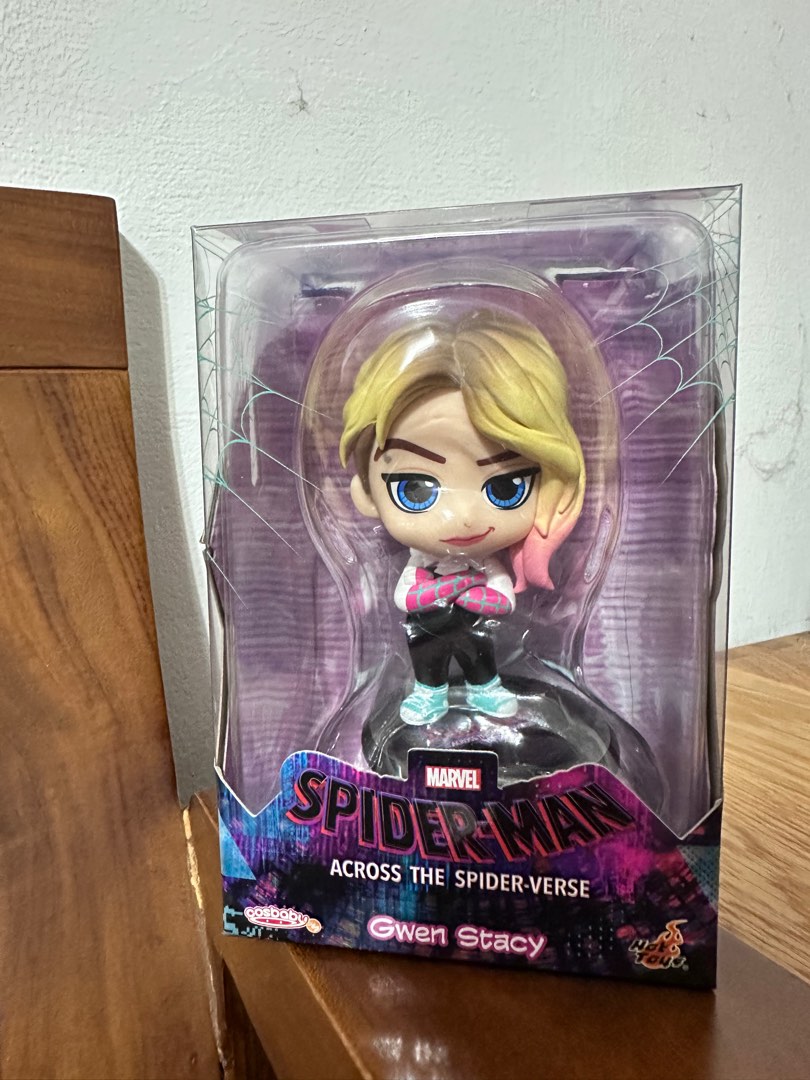 全新 野獸國 HOT TOYS COSB1019 蜘蛛人穿越新宇宙 關 史黛西 公仔 擺飾 書籍休閒與玩具 玩具公仔桌遊在旋轉拍賣